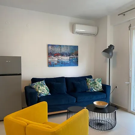 Apartment Danai With Pool, For Up To 6 Guest Ofrínion